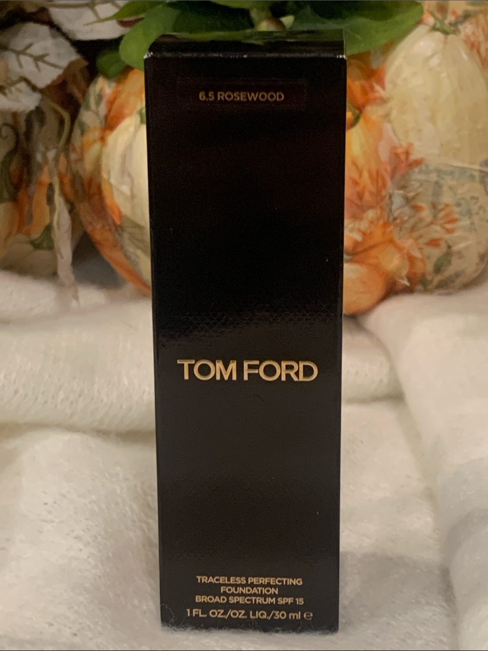 TOM FORD TRACELESS PERFECTING FOUNDATION SPF15 (ROSEWOOD 6.5)